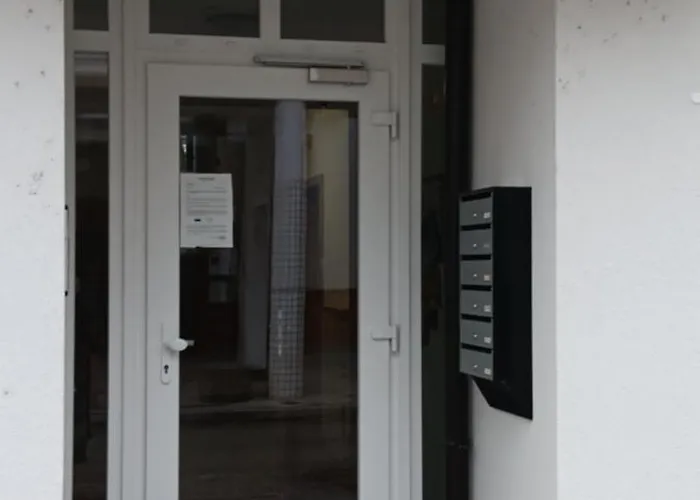 Lägenhet Apartma Rimljanka